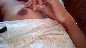 18 Years - Village Girl Juicy Boobs And Showing Wet Pussy