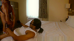 19 YR OLD LAVISH SINZ