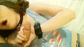 4 19yo cums giving head