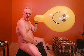 75) Smiley Balloon Jerk-off -- Will He Pop? -- Balloonbanger