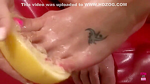 A Brunette Floozy Plays With Food On Her Feet And Fuck A Foot Fetish Dude