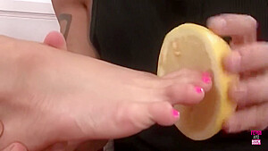 A Brunette Floozy Plays With Food On Her Feet And Fuck A Foot Fetish Dude