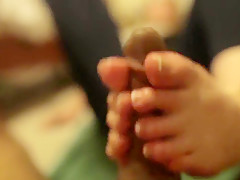 A Thanksgiving Footjob