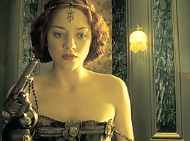 A Very Long Engagement (2004) Marion Cotillard