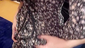 A wife with a slender body has a desire for ***