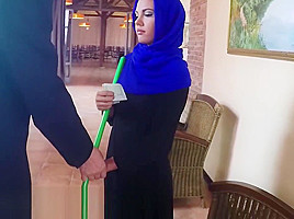 ARABS EXPOSED - Poor Janitor Gets Extra Money From Boss In Exchange For Sex