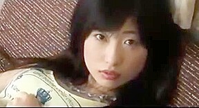 Ain she sweet - japanese college girl pussy play