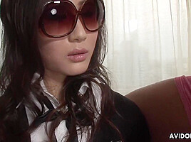 Akari Yukino - Japanese With Sunglasses Suck Cock In A Threesome Uncensored