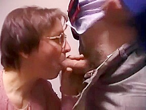 Amateur French Wife Sucks And Fucks Old Man !
