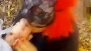 Amateur teen 18+ suck and swallow in the park after school