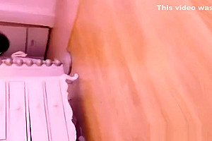 Amazing shemale newbie wanks in stockings