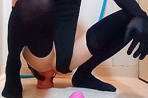 Anal Toys In Blackleotard And Huge Dildo Leotard