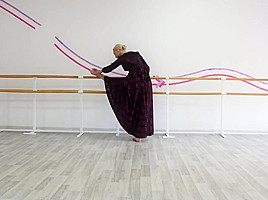 Anna Sigarga with gymnastics never seen before
