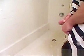 Ariana Jolie Drinks Piss
