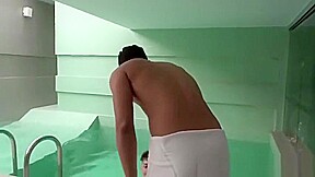 Artur & Davi, dos guapetones brasileiros se pegan un macachimba en un Spa