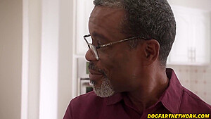 Asian Hottie Analised By Bbc Home Owner - Dogfart
