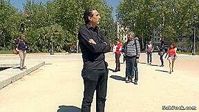Asian disgraced in public of Madrid