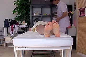 Asian pussy massage and fuck scenes in super sexy porn movie