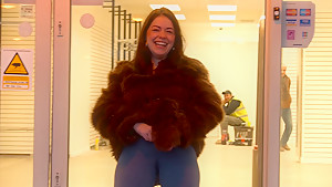 Ava Dalush flashing in public
