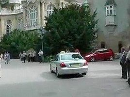 Awesome public sex adventure with hot babe