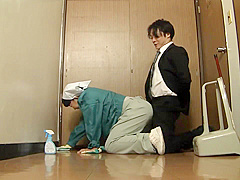B3H0302- Cleaning lady's mature wife is by a young man to suck cock