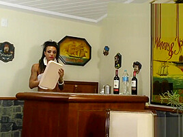 BRAZILIAN MUSCLE * SHEMALE*