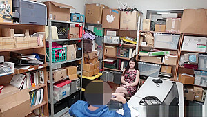 Banging Sexy Sweety Anastasia For Shoplifting