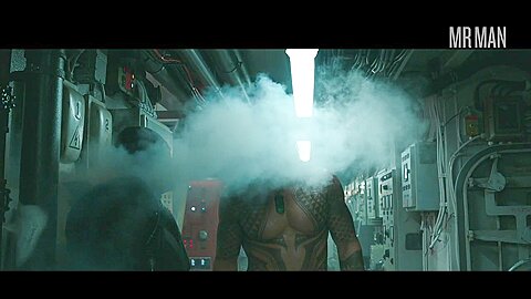 Battle of the Bulge: Dwayne The Rock Johnson vs  Jason Momoa - Mr Man