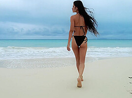 Beach Babe - Sex Movies Featuring Irene Rouse