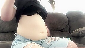 Belly stuffing feederism