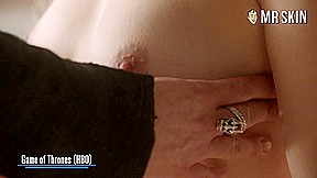 Best Of: Emilia Clarke - Mr Skin