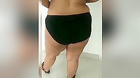 Big Boobs Indian Desi Bhabi Pussy Bid Ass - Big Naturals