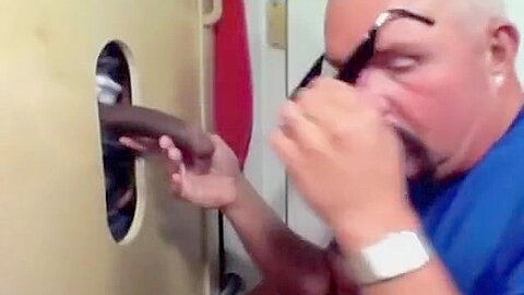 Big Cock Gloryhole Deep Throat Fun
