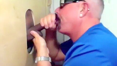 Big Cock Gloryhole Deep Throat Fun