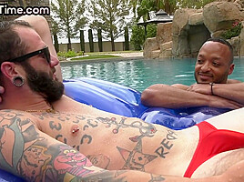 Bisexual partners fuck 21yo slut outdoor in threesome