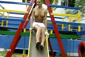 Blonde Trans Beauty, Outdoor Photo Sexy Session