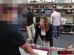 Blonde business woman wants to sell her old laptop and gets fucked