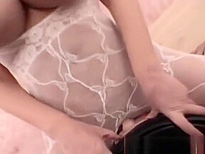 Busty MILF Sybian encounter of the best type