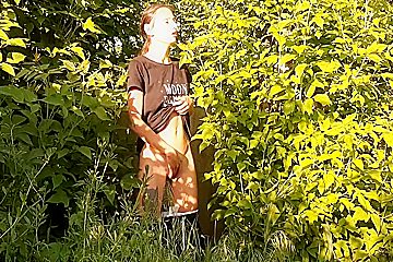 Candy S - Risky Public Female Masturbation In Nature - Lesbian