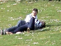 Caresses au park
