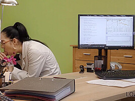 Charmer Tempts Moneylender Into Banging And Approving Credit