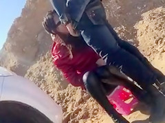 Chinese Outdoor Blowjob and Sex
