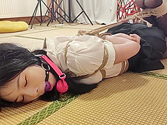 Chinese student 18+ - Was Bondaged