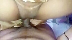 College Ki Ladki Ko Condom Lagake Choda