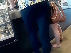 Cute and thick Pt 2