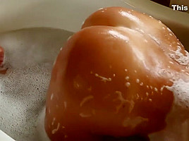 DNN11 Hrw00d Bth T1M3 Masturbating