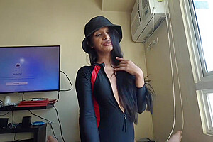 Daisy Ladyboy Blowjob Black Hat