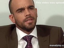 Damien Crosse - Dr Stevens Examines