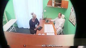 Dirty Doctor Fucked Porn Star