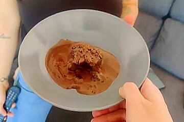 Do You Like Ice Cream? No More Than Me, I Love To Eat Food With A Penis